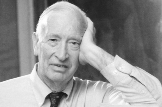 Crick propone la hipótesis del adaptador y Zamecnick descubre que es el ARNt.