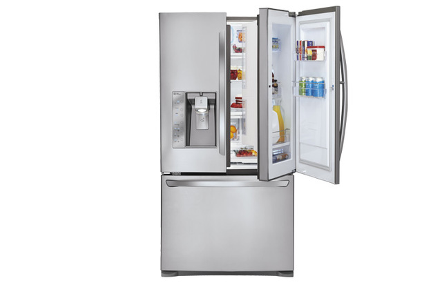 LG lanzó el primer frigorífico habilitado Internet.