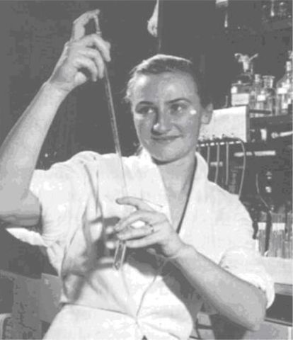 Marianne Grunberg-Manago y Severo Ochoa