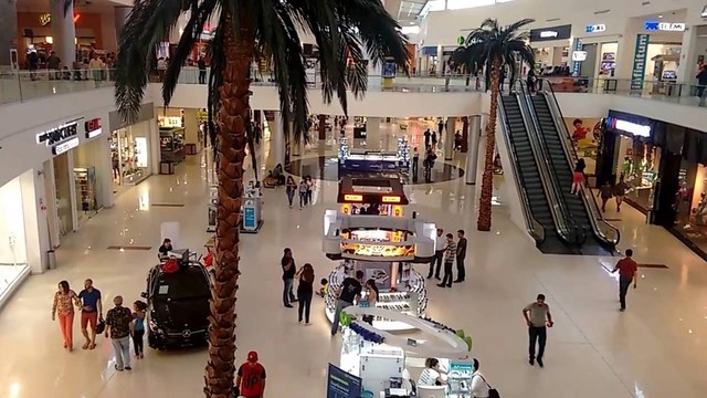 Plaza comercial Las Misiones