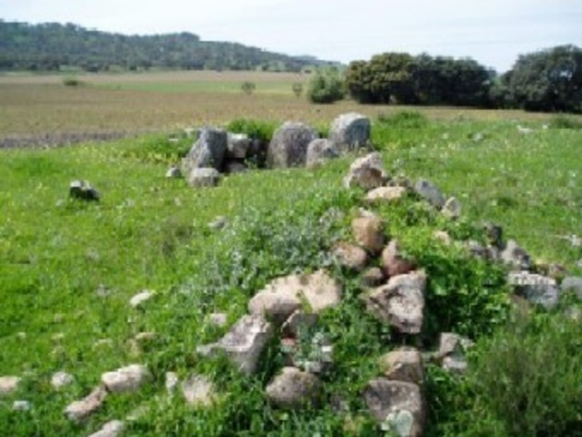 dolmen de la belleza huelva