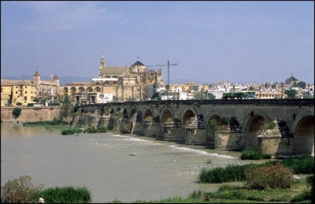 puente romano de cordoba