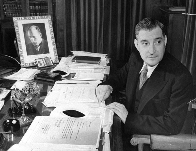 Salazar Ministro das Finanças