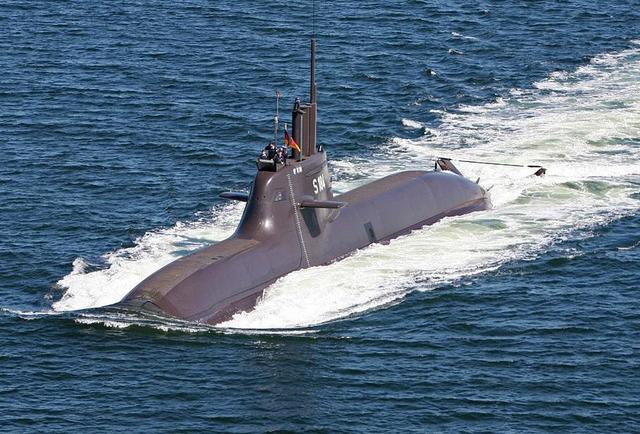 Germany limits Submarines