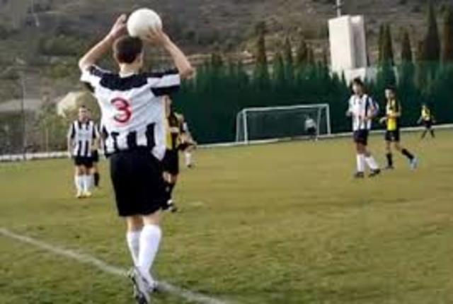 saque fuera de juego.