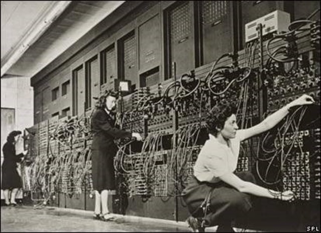 Electronic Numerical Integrator and Computer Esu (ENIAC)