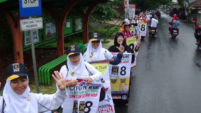 Freeze mob DPC PKS Cipayung