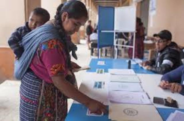 Inicio de reconocimiento voto femenino