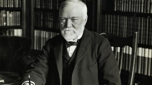 Andrews Carnegie.