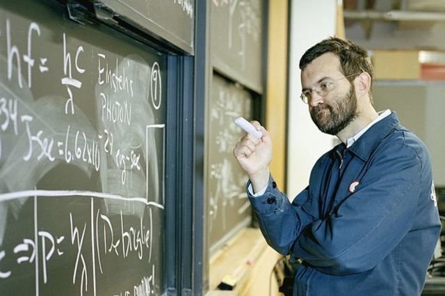 Hugh Everett III  (1930 - 1982)