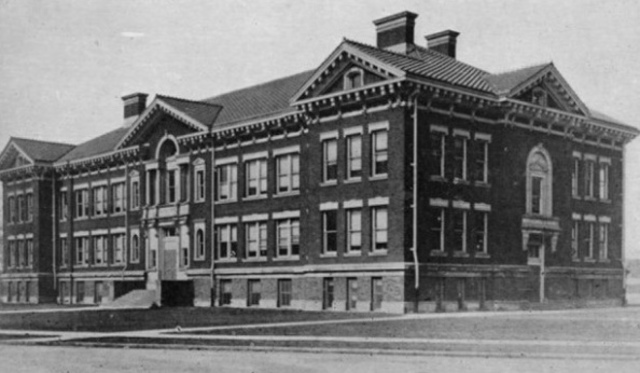 The first junior high school in the U.S. established.