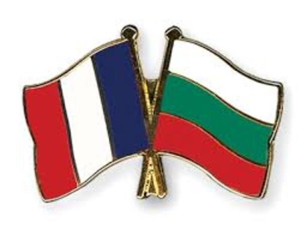 France declares war on Bulgaria.