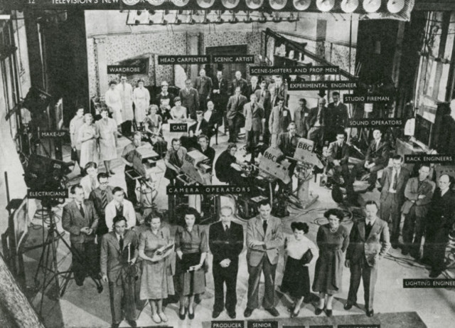 Primera transmisión regular de televisión