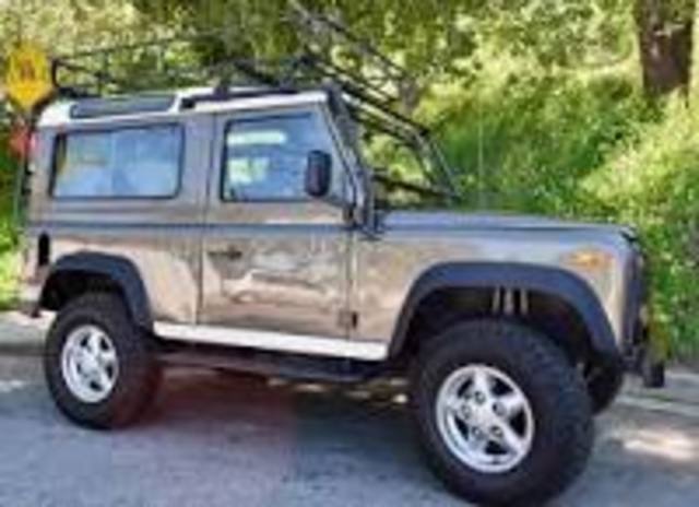 Transportation/Land Rover Defender