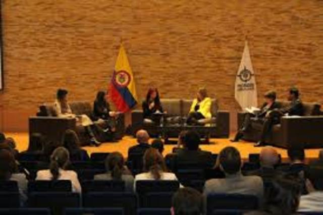 Colombia amplía libertades (2006-2007)