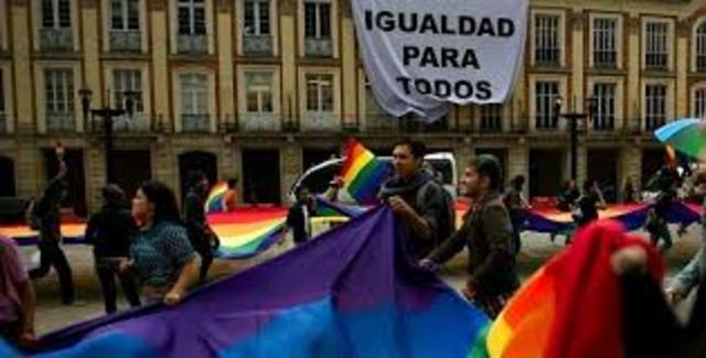 ICBF acata decisión de la Corte Suprema sobre la adopción de parejas gay