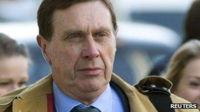 The Met Police release a statement saying officers have identified more potential victims of hacking while reviewing files relating to the original Goodman and Mulcaire case.