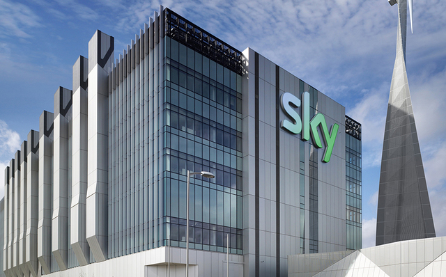 Rupert Murdoch withdraws News Corp's offer to spin off BSkyB's Sky News channel.