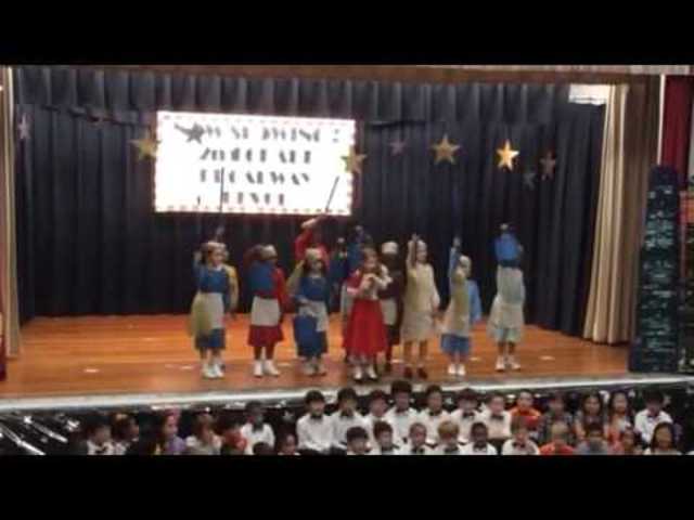 2nd Grade Broadway Performance
