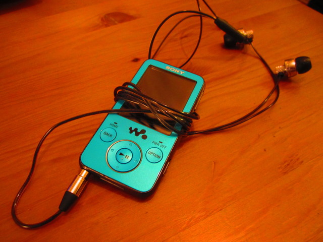 WALKMAN 2012