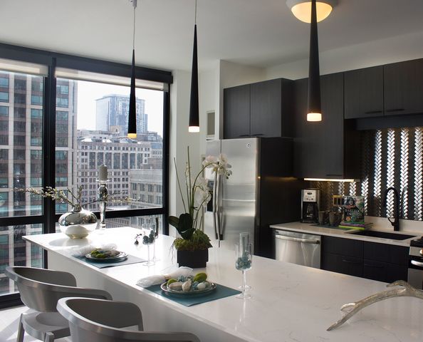 I'm buying my very own condo in downtown Chicago!