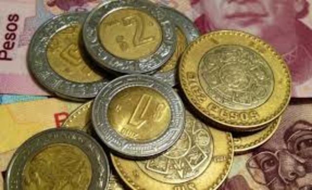 El peso terminó por devaluarse