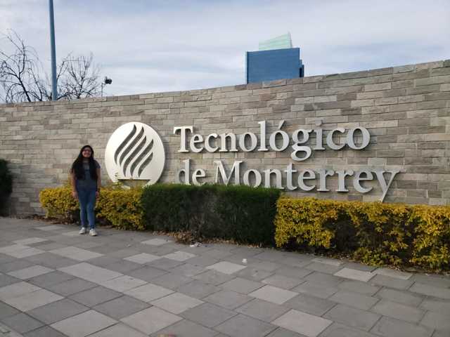 Conociendo planteles