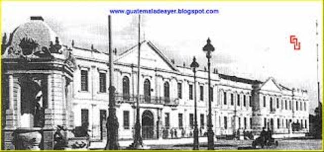 Asilo de Ancianos  Convalecientes Joaquina Estrada Cabrera