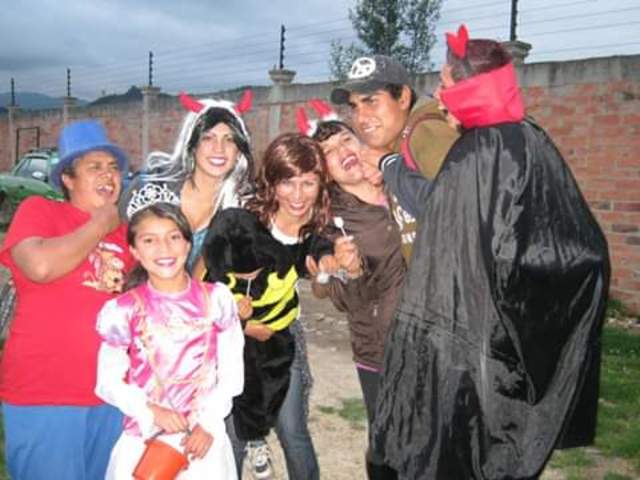 the thirty-first of October was an important day because my whole family is disguised and we all share together