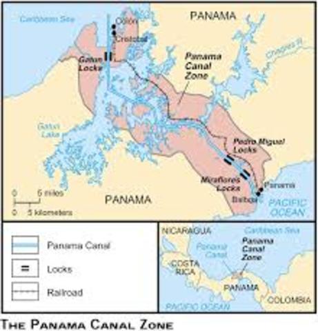 The U.S seizes Panama Canal Zone