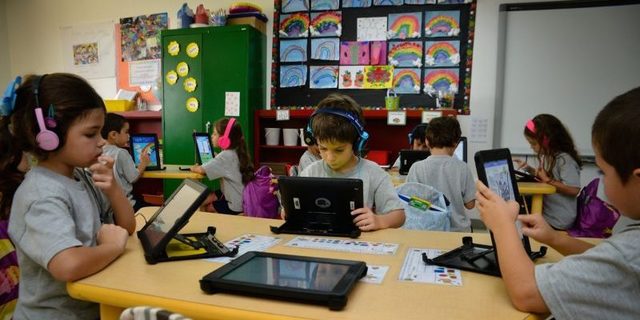 SIGLO XXI "GENERACIÓN DE LA CULTURA DIGITAL"