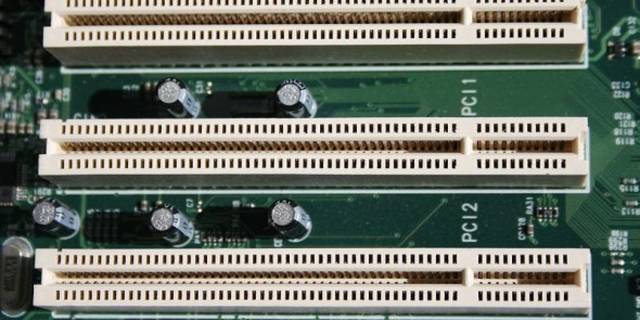 PCI Dejando atrás al Puerto AGP