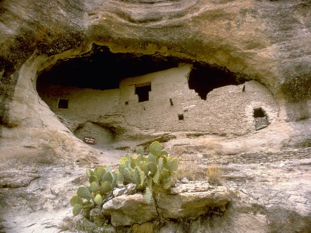 MOGOLLÓN (Oasisamerica)