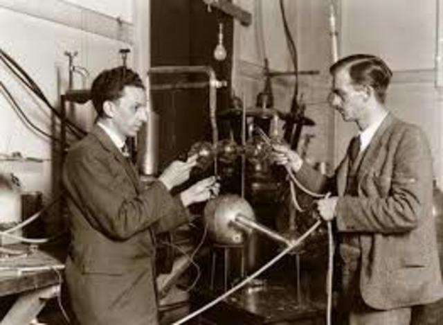 John D. Cockcroft y Ernest T. S.Walton