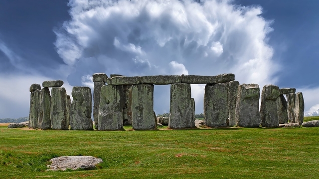 STONEHENGE