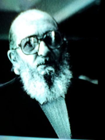 Paulo Reglus Neves Freire