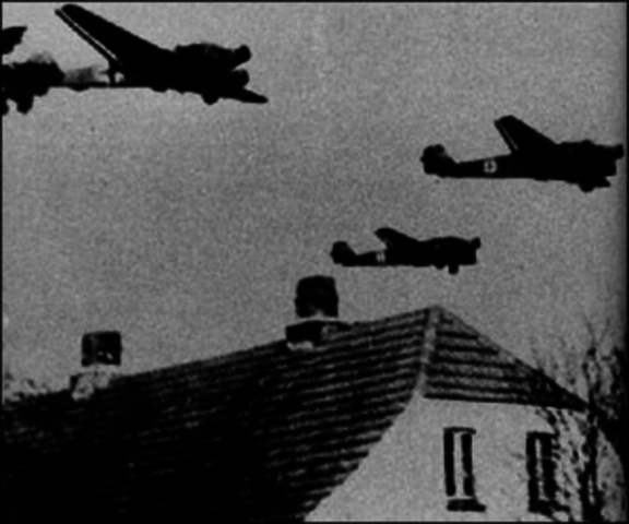 Hitler mueve su ejercito