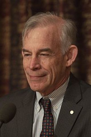 Christopher A. Sims (1942) / Washington, Estados Unidos / Matemático