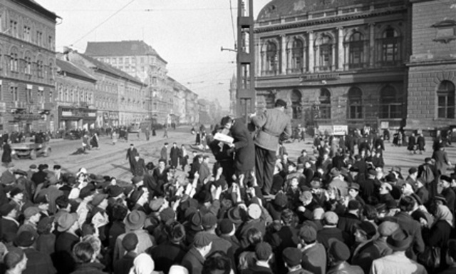 Tüntetés első állomás