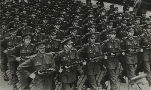 ÁVH-sok Debrecenben