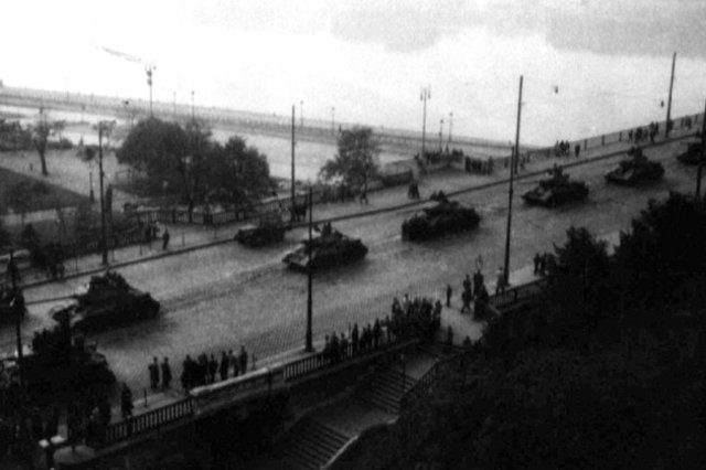 A szovjet katonai intervenció