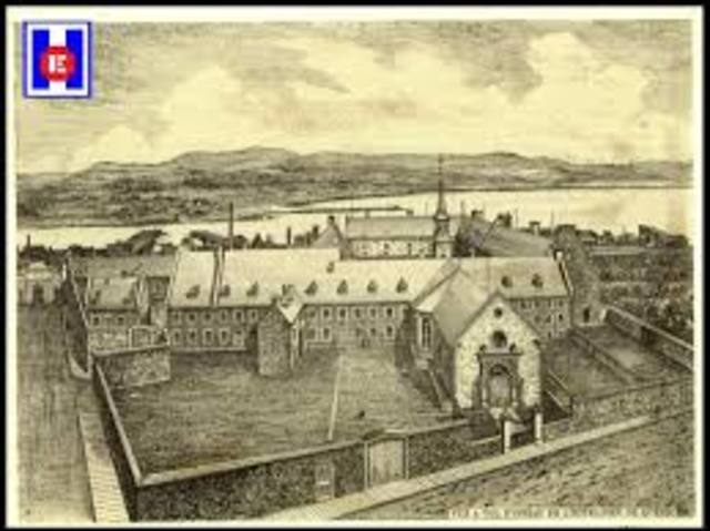 CREACIÓN DE LAS ESCUELAS DE ENFERMERIA