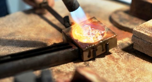 Los egipcios Ya podian purificar los Metales