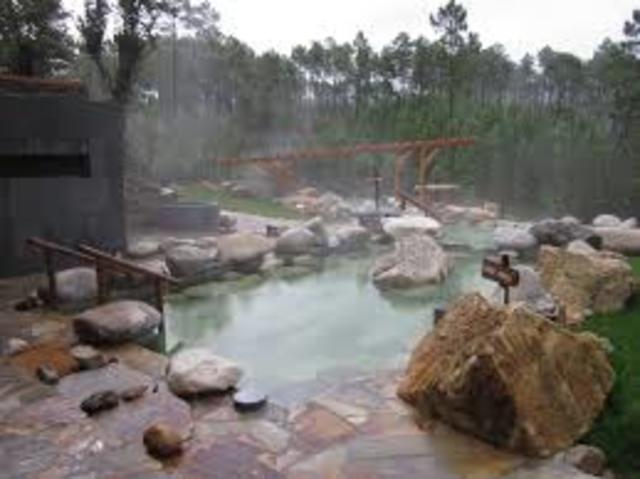 SIGLO XVIII USO DE LAS AGUAS TERMALES COMO MEDICINA NATURAL