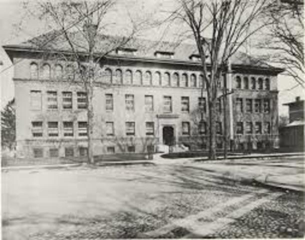 Estudio y proyecto para el Centro de Investigación de State Teacher´s College de New Britain, Conn.