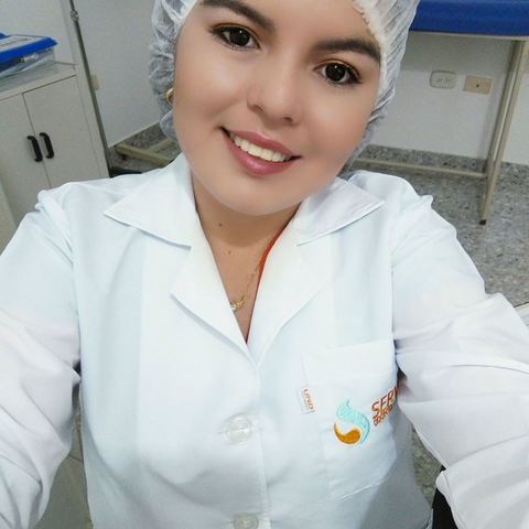 PRIMER TRABAJO COMO ENFERMERA