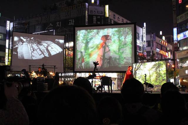 Caperucita en la red