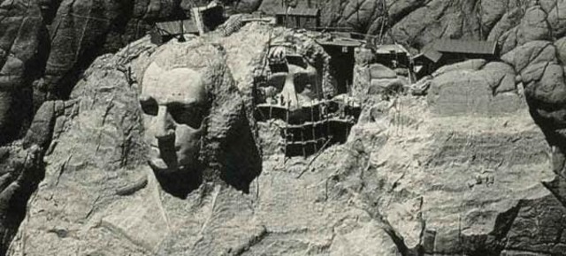 Construction on Mount Rushmore