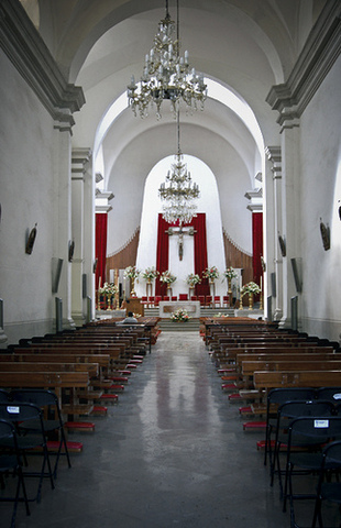 La Gloria health alert