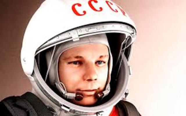 AMSTRONG PISA LA LUNA